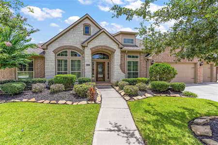26311 Ridgefield Park Ln Cypress, TX 77433