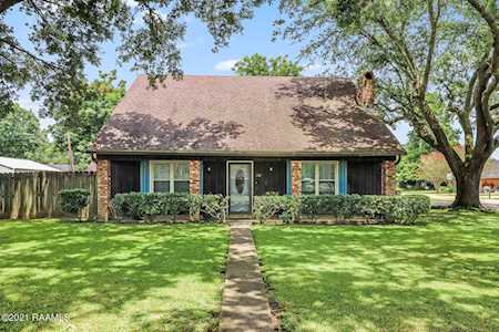 216 Cajun Street Broussard, LA 70518