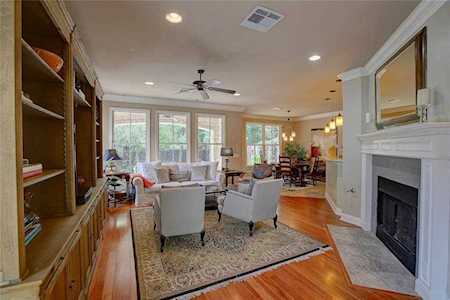 3804 Tonkawa TRL #B Austin, TX 78756
