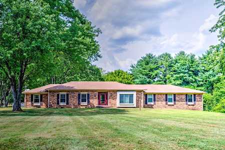 8204 Morningview Ct Brentwood, TN 37027