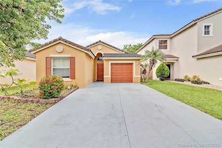 1917 SE 14th Ct Homestead, FL 33035