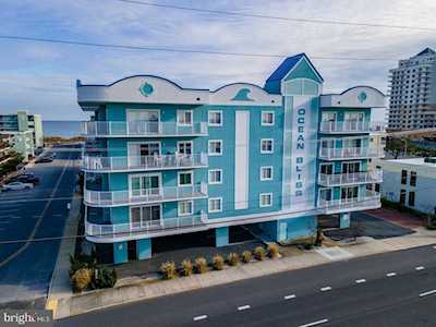 15 51st St #402 Ocean City, MD 21842