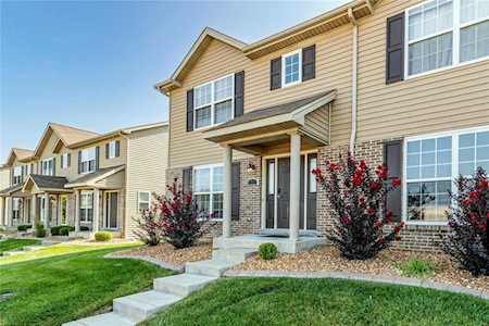 625 Bond St St Peters, MO 63376