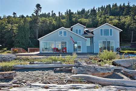8240 Possession Rd Clinton, WA 98236