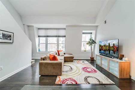 149 Essex St #6V Jersey City, NJ 07302