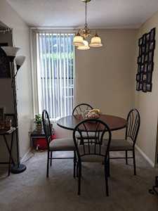 32 Shrewsbury Green Dr #B Shrewsbury, MA 01545
