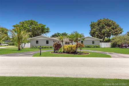 8965 SW 177th Ter Palmetto Bay, FL 33157