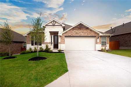 196 Wynnpage DR Dripping Springs, TX 78620