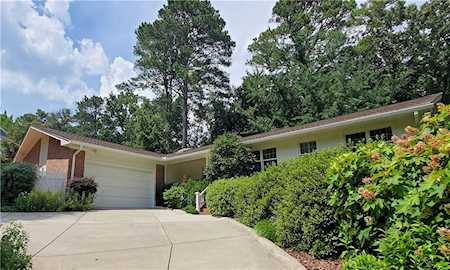 675 Edgewater Trl Sandy Springs, GA 30328