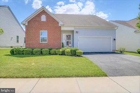 243 Anita Ct Newark, DE 19702