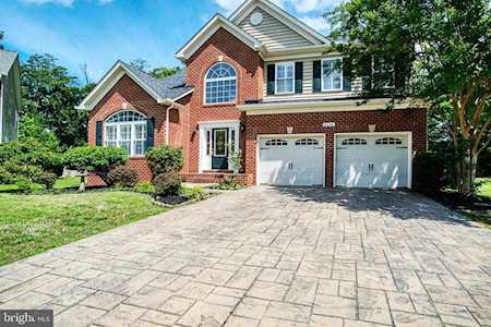 2634 Academic Ct Waldorf, MD 20603