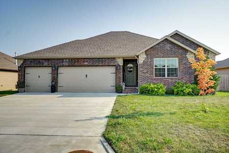 2432 E Prairie Ridge St Republic, MO 65738