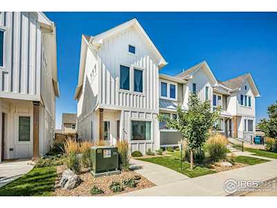 1112 Little Branch Ln Berthoud, CO 80513