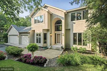 9966 Bennett Place Eden Prairie, MN 55347