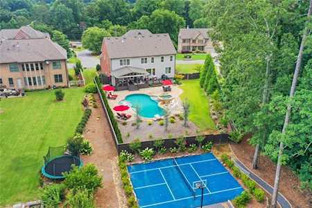1895 Warm Breeze Ln Cumming, GA 30040