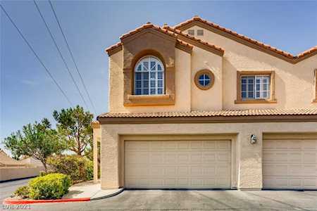 8301 Boseck Dr #235 Las Vegas, NV 89145