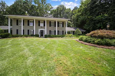 5970 Riverwood Dr Atlanta, GA 30328