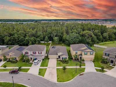 7241 Somerset Pond Dr Ruskin, FL 33573