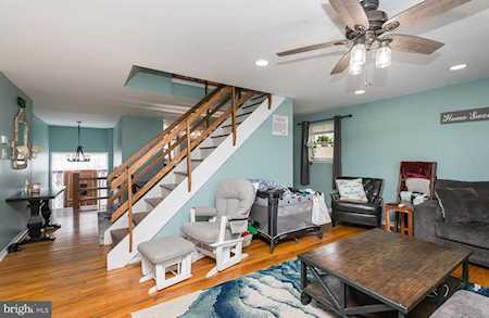 3612 Sussex Ln Philadelphia, PA 19114