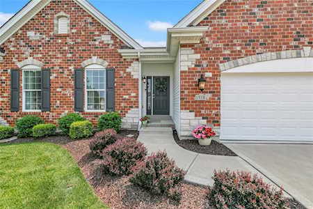 1518 Ridgepointe Place Dr Lake St Louis, MO 63367