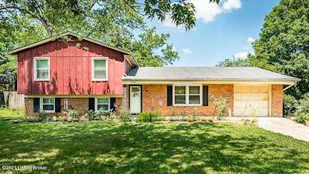 7438 E Orchard Grass Blvd Crestwood, KY 40014