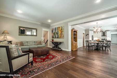 2022 Eastern Pkwy #101 Louisville, KY 40204