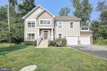 7048 Myrtle Ave North Beach, MD 20714