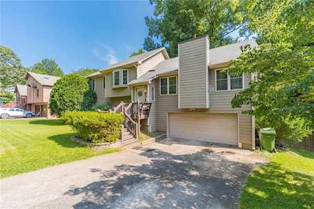 1136 Reading Dr NW Acworth, GA 30102