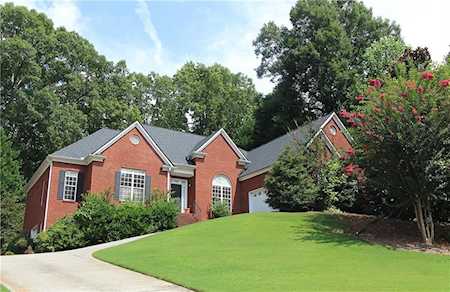 3340 Hackmatack Dr NW Kennesaw, GA 30152