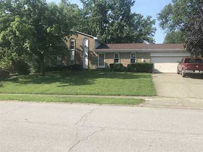 2713 Valley Trails Dr Villa Hills, KY 41017-1033