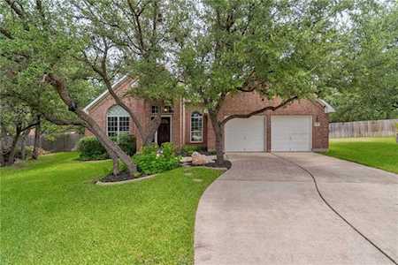 5300 Korth DR Austin, TX 78749