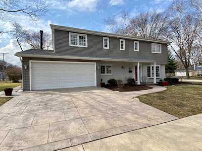 1 W Orchard Place Mount Prospect, IL 60056