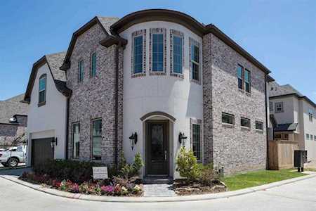1606 West Rose Terrace Ln Houston, TX 77055