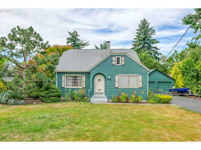7023 NE Alberta St Portland, OR 97218