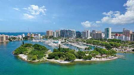 605 S Gulfstream Ave #3W Sarasota, FL 34236