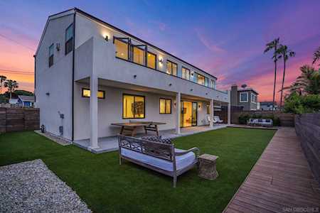 1604 Legaye Drive Cardiff, CA 92007