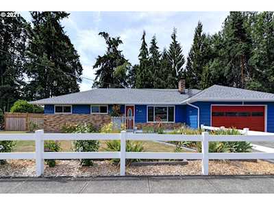 405 NW 9th St Battle Ground, WA 98604