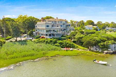 131 Nichols Rd #2 Cohasset, MA 02025