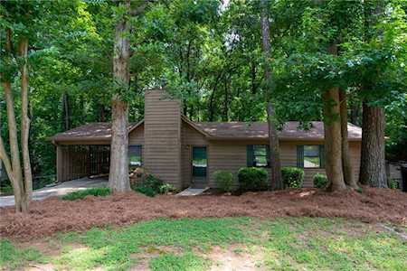 265 Monument Ct SW Marietta, GA 30060