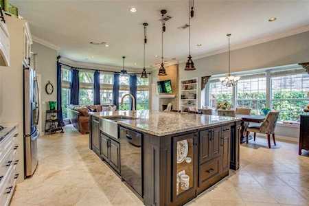 905 Hills Creek Drive Mckinney, TX 75072