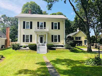 32 Lincoln Road Medford, MA 02155
