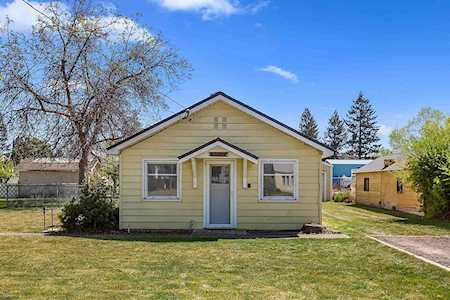 8802 E Broadway Ave Spokane Valley, WA 99212