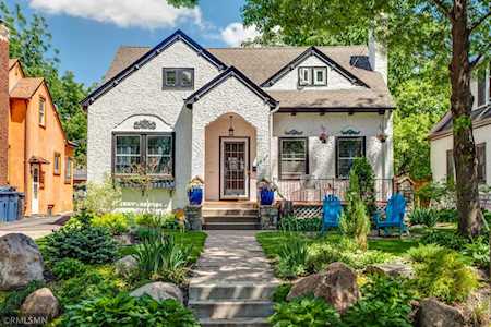 4909 38th Avenue S Minneapolis, MN 55417