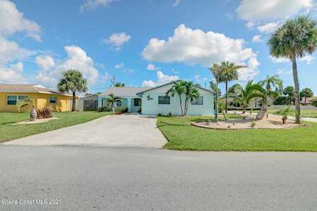 300 Bahama Drive Indialantic, FL 32903