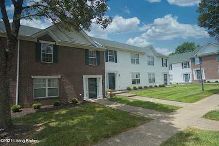 7905 Cypress Green Way Louisville, KY 40291