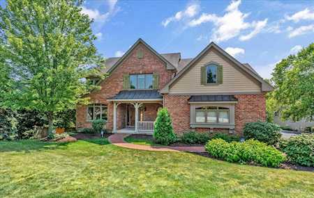 275 Clair View Ct Lake Zurich, IL 60047