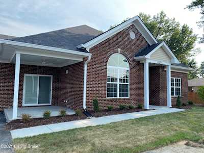 6206 Broxie Ct Louisville, KY 40258