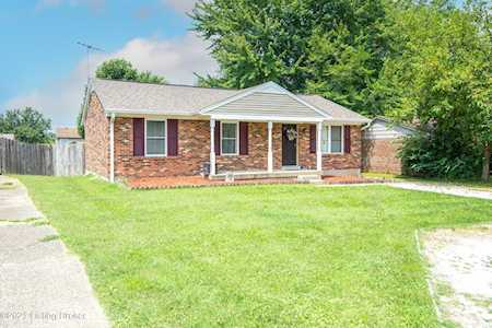 8214 Chickering Way Louisville, KY 40228