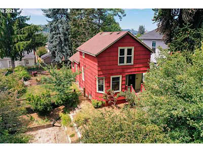 4215 SE 28th Pl Portland, OR 97202