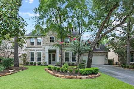 114 E Beckonvale Circle The Woodlands, TX 77382